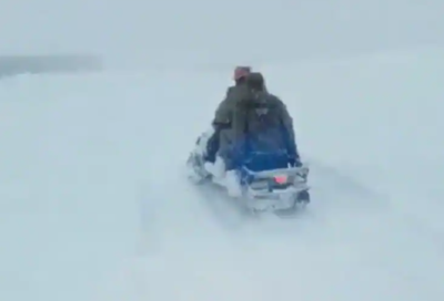 वीडियो: बर्फबारी के बीच स्नो स्कूटर लेकर LoC पर डटे सेना के जवान, जानें- कैसे करता है काम