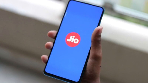 Reliance Jio का सबसे सस्ता प्लान, 200 रुपये से कम में मिल रहा 1000GB डेटा और अनलिमिटेड कॉलिंग